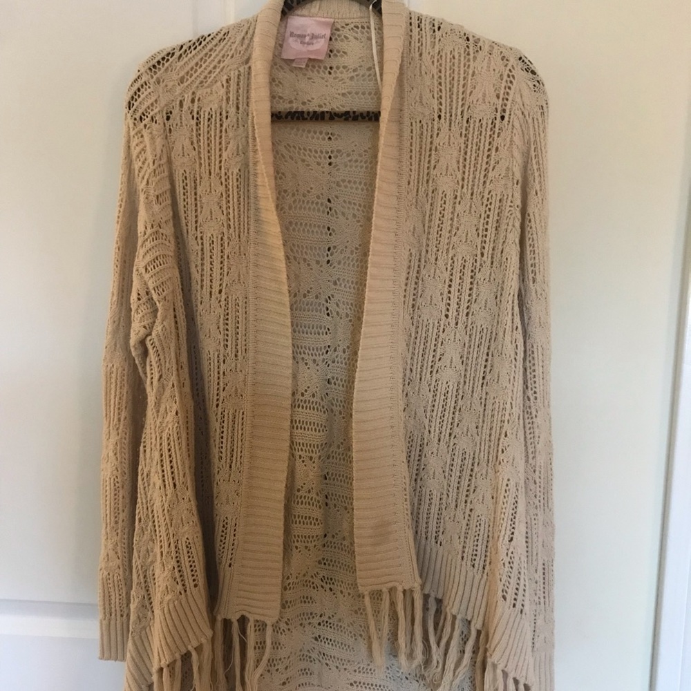 Romeo and Juliet Couture crochet fringed cardiganL